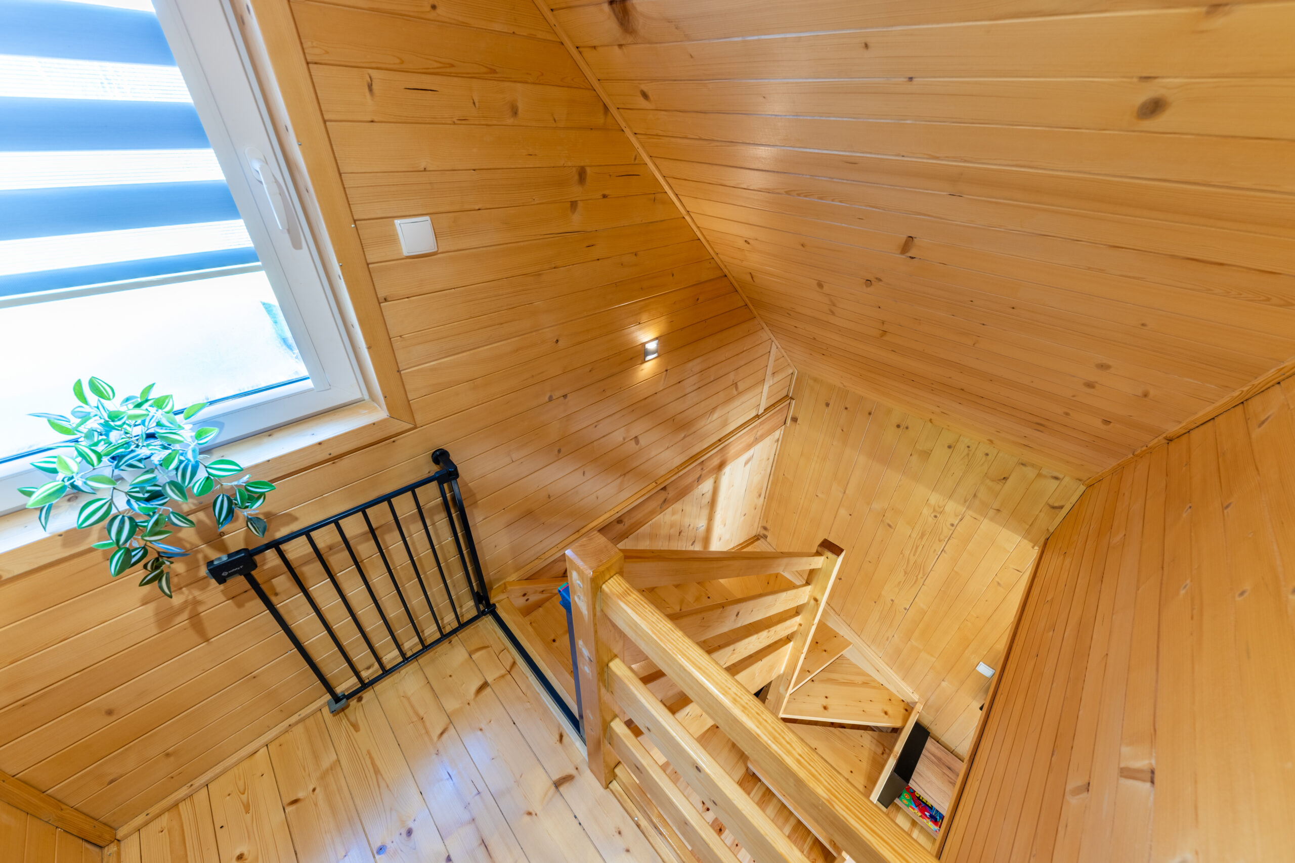 20260509-DPF_3648-HDR-2